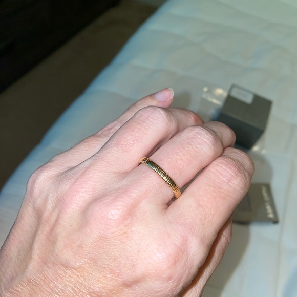Bony Levy 14k Yellow Gold Textured Band Ring size 7 - Picture 4 of 9